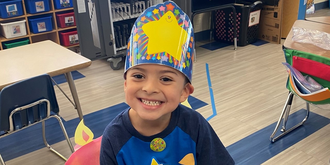 boy student with hat